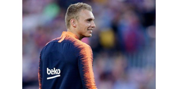 Barcelona pohřbil talent Jasper Cillessen
